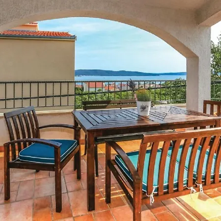 Peace- Sea View Holiday home
